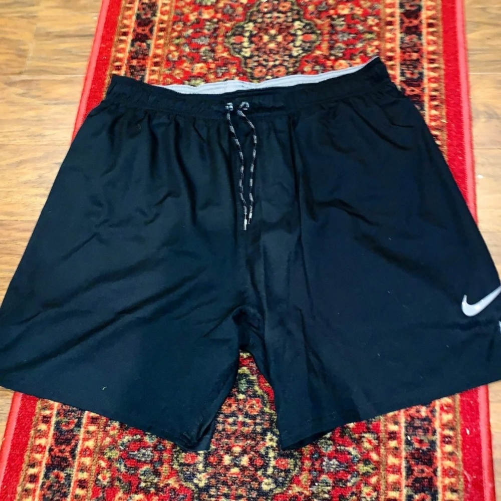mens nike swim shorts